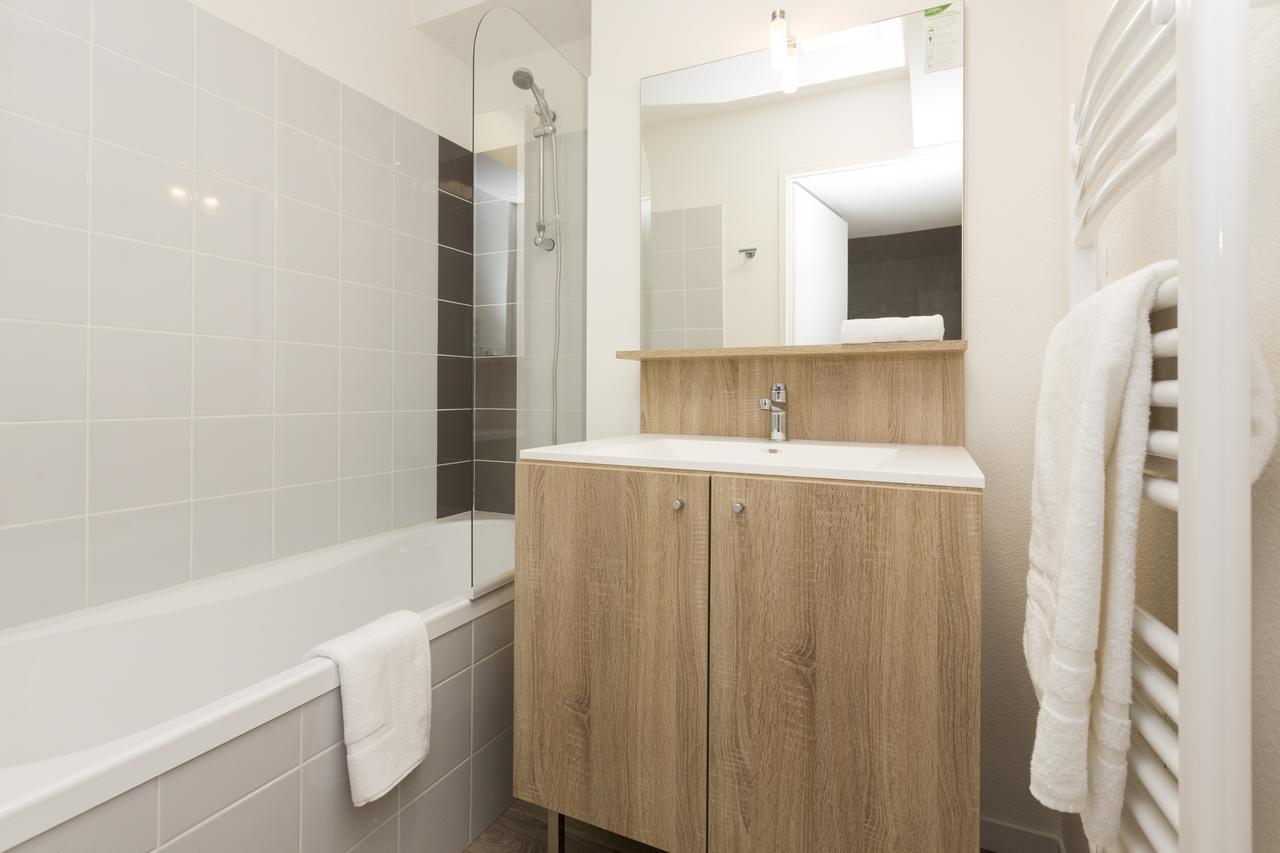 Residence Prestige Odalys Le Domaine Des Pins ノワールムーティエ エクステリア 写真