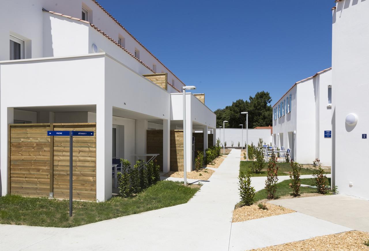 Residence Prestige Odalys Le Domaine Des Pins ノワールムーティエ エクステリア 写真